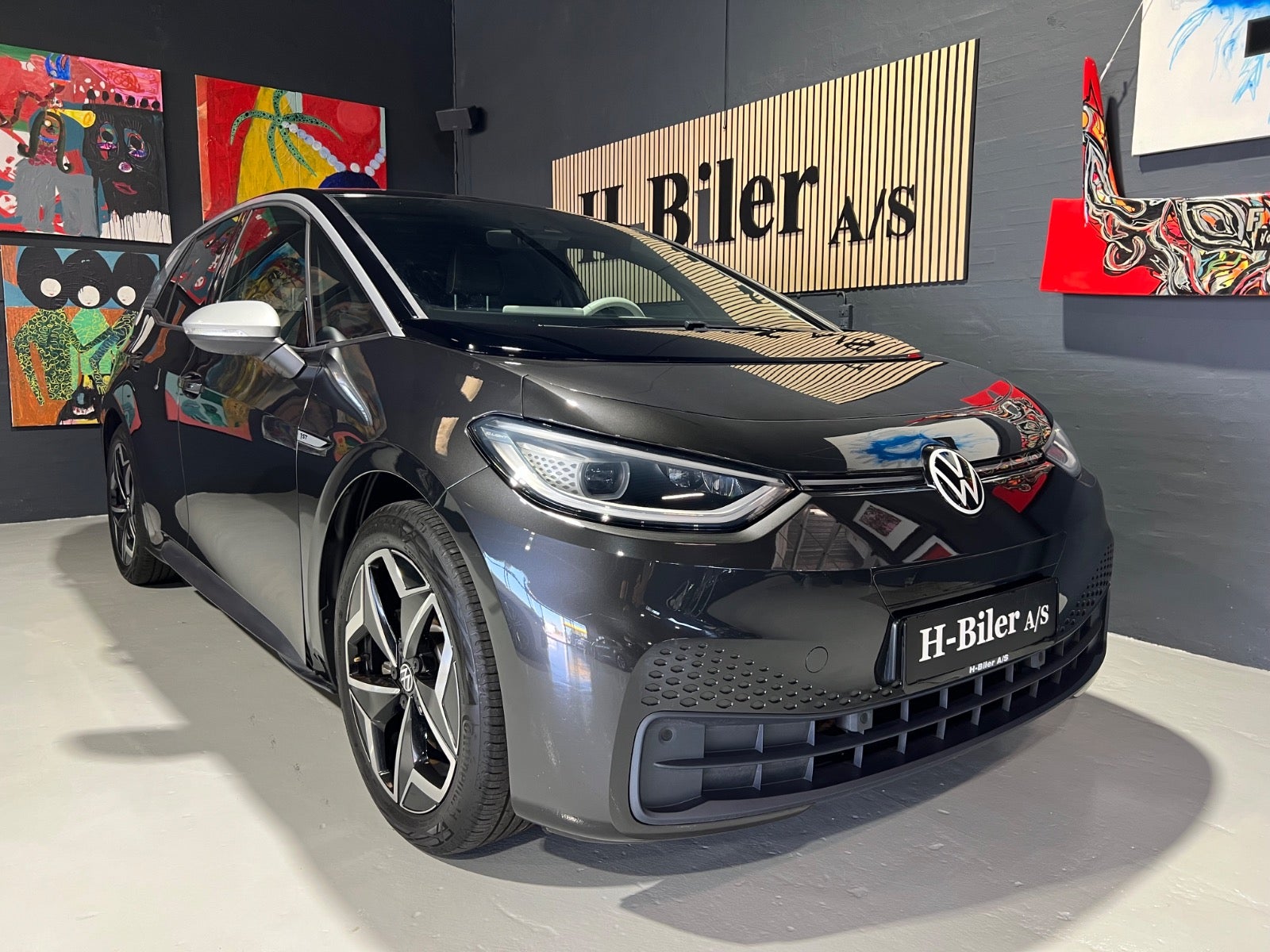 2fa2299a-8b36-4553-99e2-b35fd35497ad