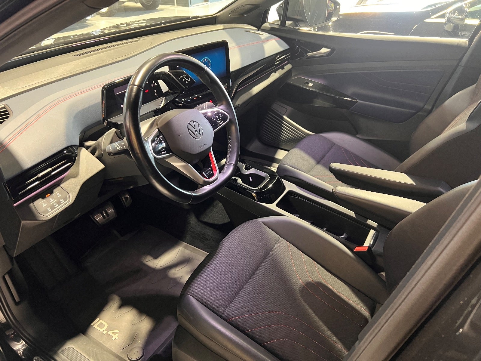 36155e21-35ca-4105-833e-019e9ae47acd