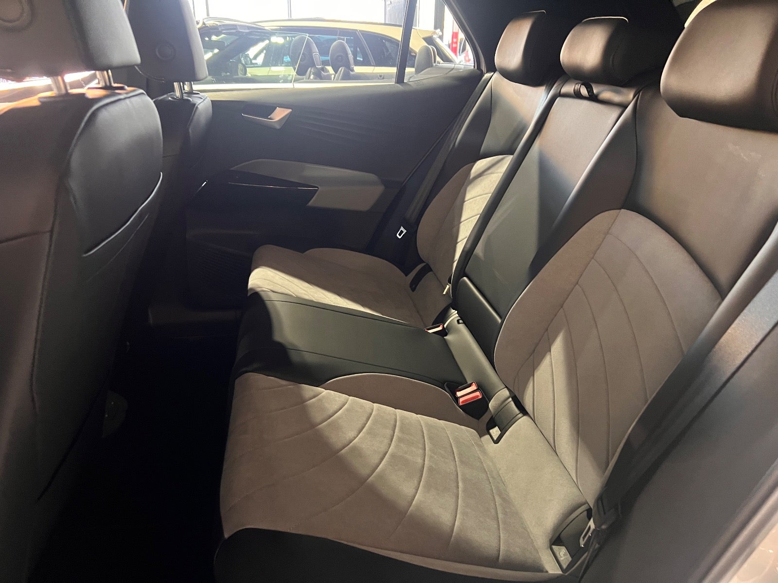 377806e2-a4cd-4439-9d6d-86295be9d91c