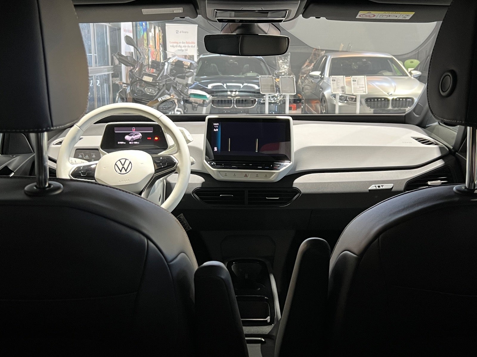 8666b53a-1958-4fea-be98-0fd3e75f49ea