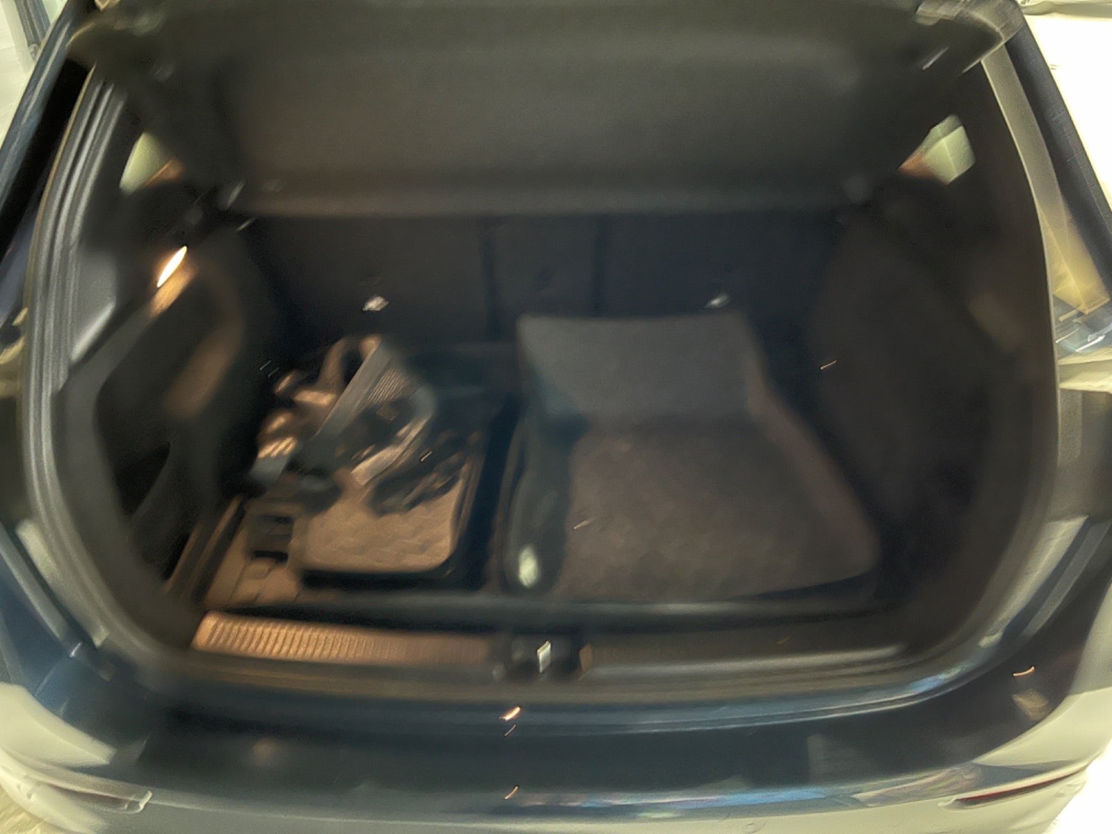 909cc7e6-ed9c-4fb2-aa35-ad27cd4fe59a