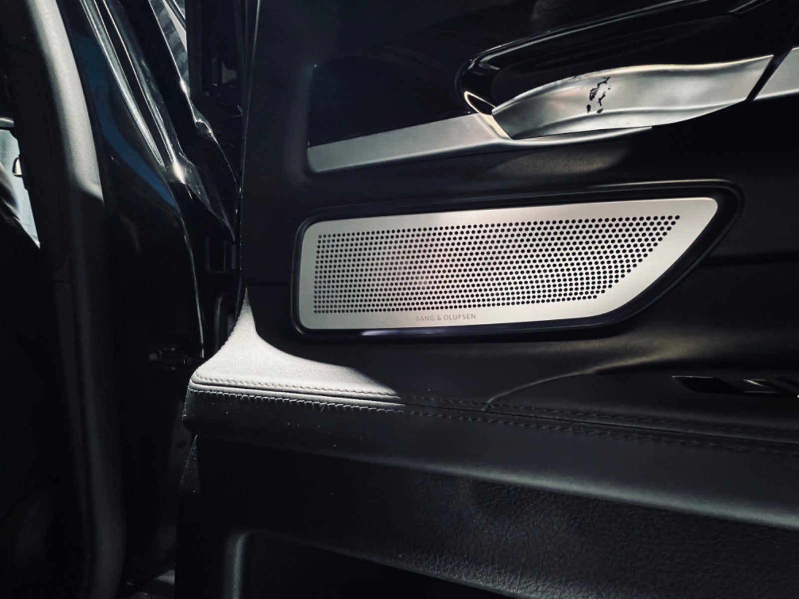 b1b08cb4-3aa4-4182-8fd2-71661cce2534-1