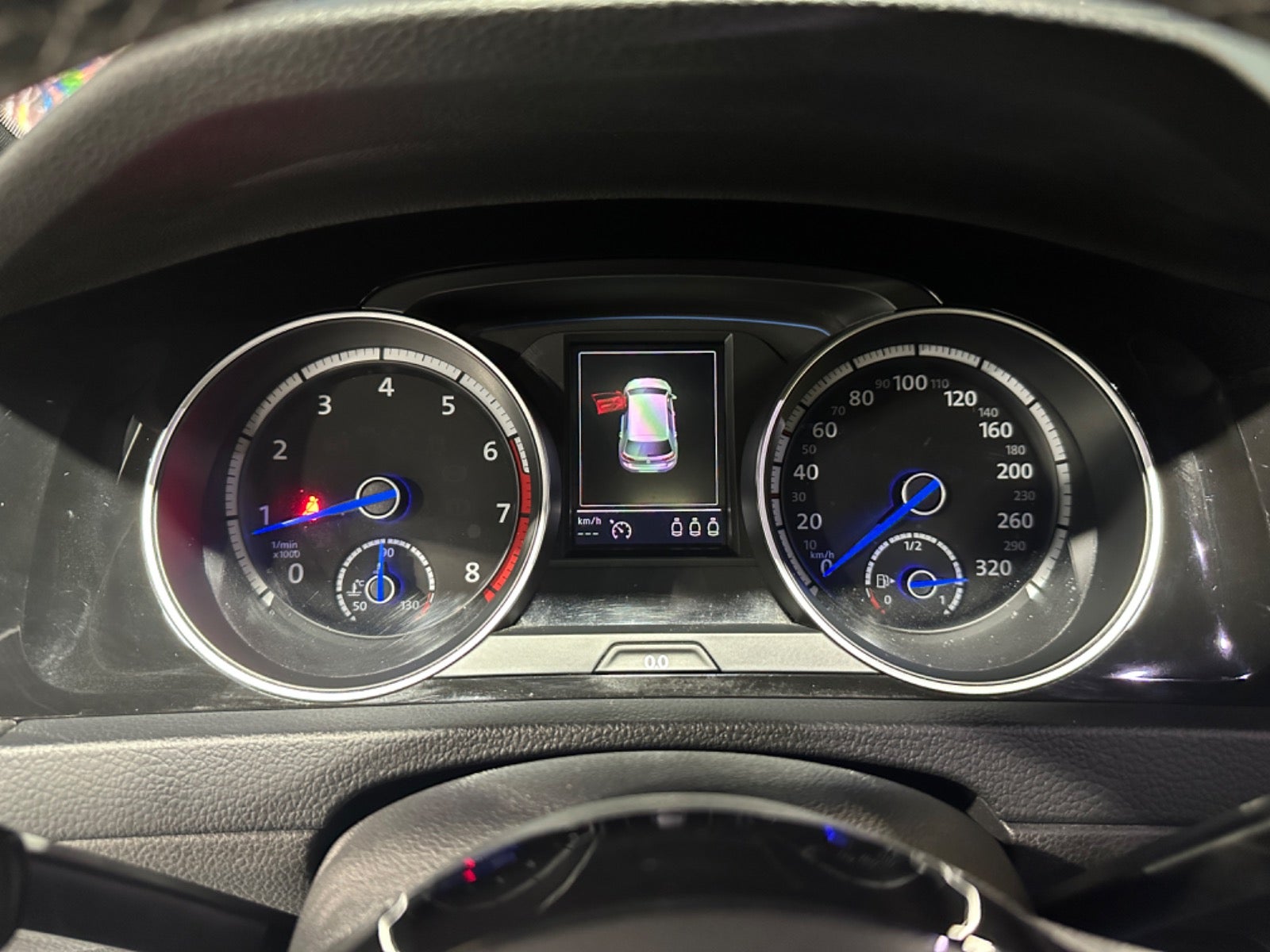 b4cf651e-813d-474a-a7d9-4a2b40e6941f-1