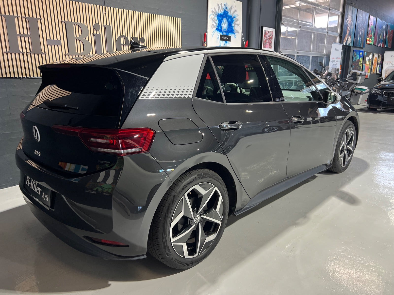 c40174fb-632b-43a8-a9e4-3eb53ccc002e