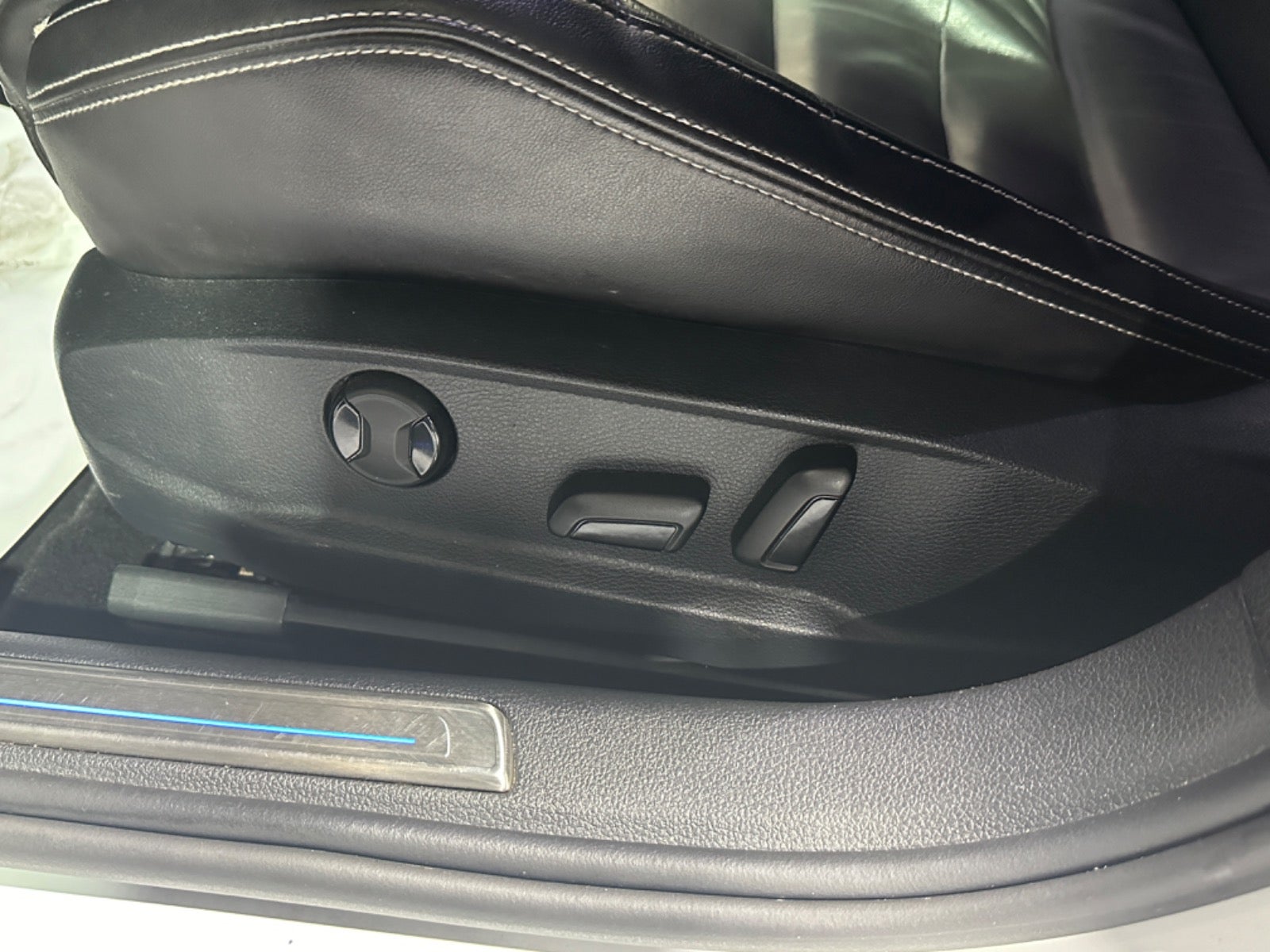 c758183f-0cbe-4941-b1a1-2a6b6009c8cc-2